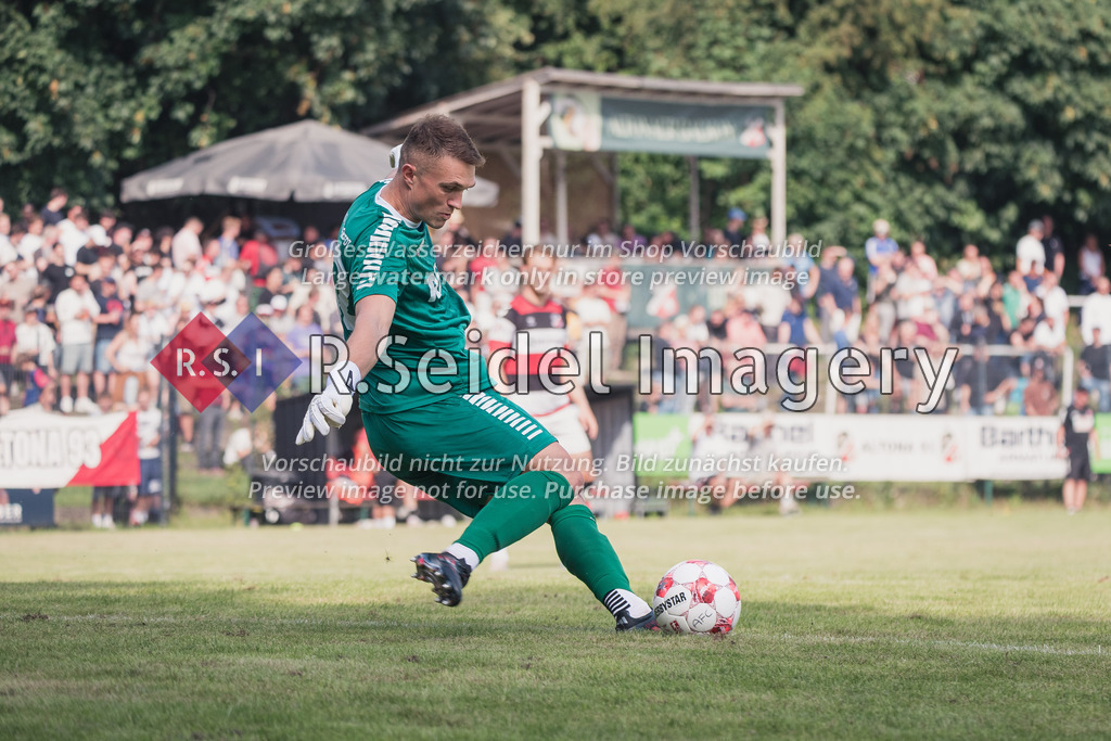 RS-1-126485 | Lars Oliver Huxsohl (#32, EN03, Torwart)