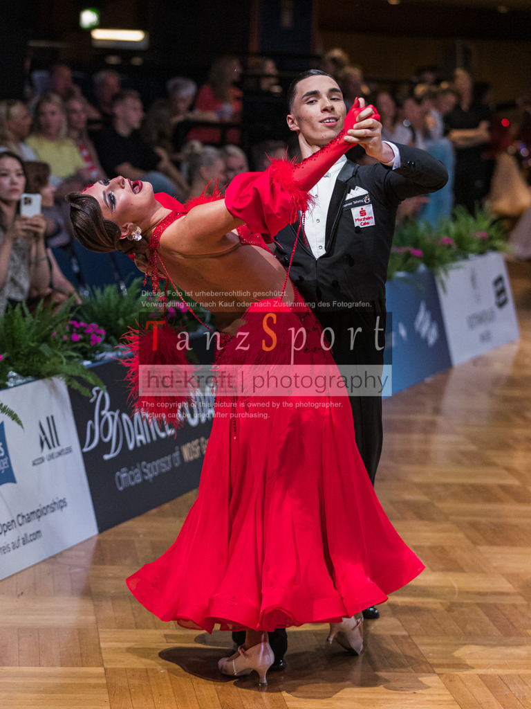 20250819_WDSF-Open-Std-Youth_1158-2 | Tanzsportbilder, Standardtanz, Lateintanz, WDSF, DTV, LTVB, dancecomp, goc, hessen tanzt, blaues band der spree, walzer, tango, wiener walzer, slowfox, quickstepp, samba, rumba, cha-cha-cha, paso doble. jive, hd-kroft photography, turniertanzsport