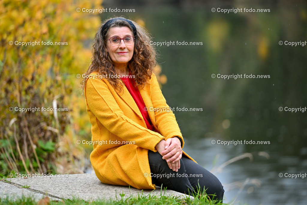 Carmen Edlmair-Friedl_ Autorin_ 02.11.2023-3 | 02.11.2023, Neufelden, AUT, Carmen Edlmair-Friedl, im Bild Carmen Edlmair-Friedl (Autorin, Erfahrung mit Nahtod)