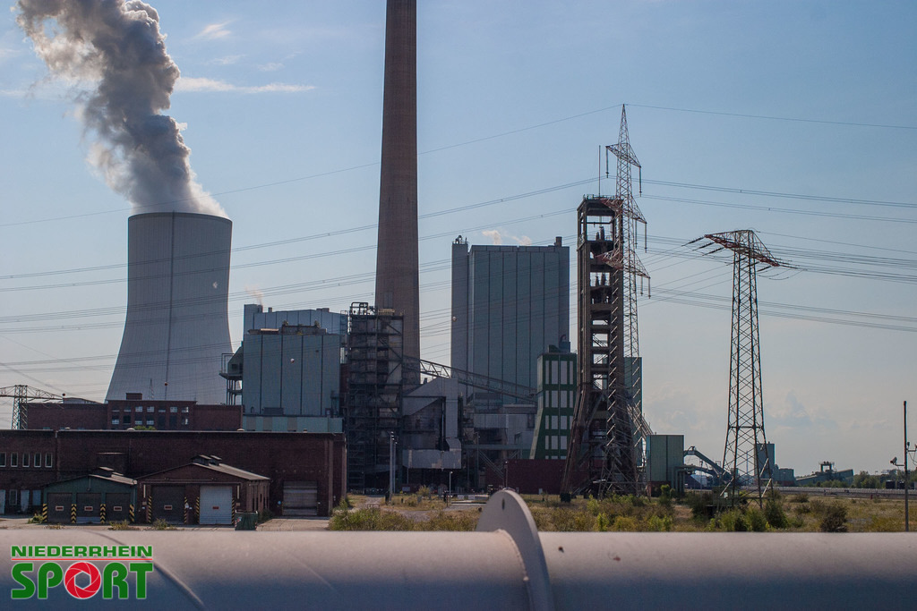 KraftwerkWalsum_P2_290722_05 | Bildergalerie von Sport-Ereignissen aber auch von weiteren spannenden Dingen - nicht nur vom Niederrhein. In Anlehnung an den bekannten Spruch von Hanns Dieter Hüsch heißt das Motto: "Niederrhein ist überall".  - Realisiert mit Pictrs.com