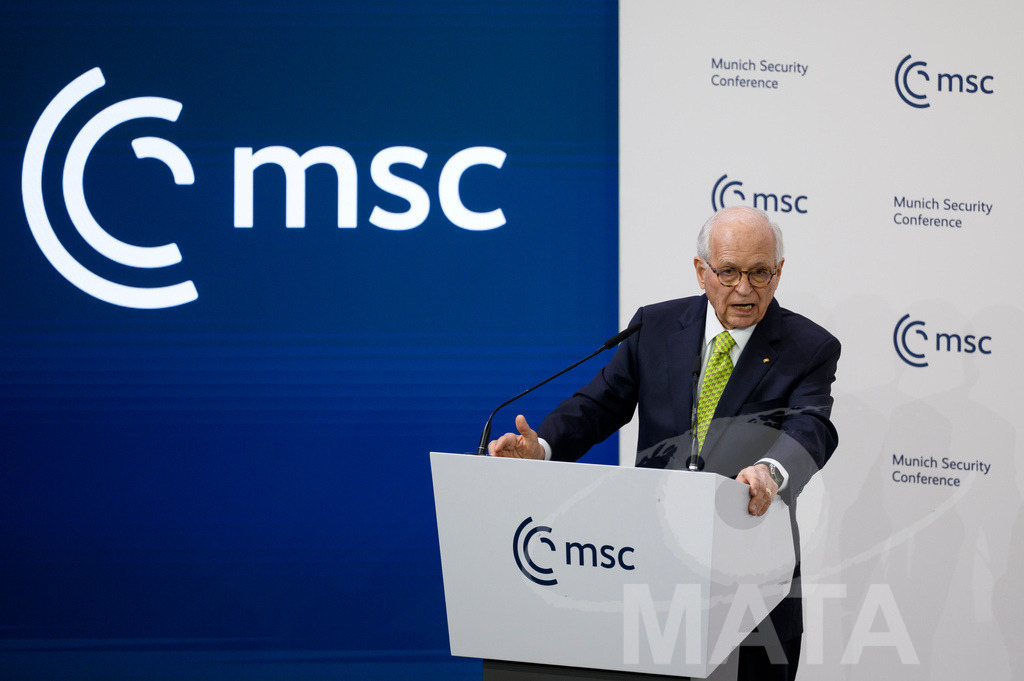 _DWI3362 | MATA IndoCon - Realisiert mit Pictrs.com