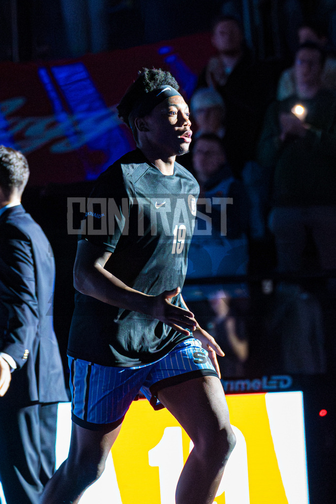 Basketball I Herren I Bundesliga I Saison 2025/2026 I 8. Spieltag I Veolia Towers Hamburg - MHP Riesen Ludwigsburg | CONTRAST ZERØ MEDIA - Realisiert mit Pictrs.com