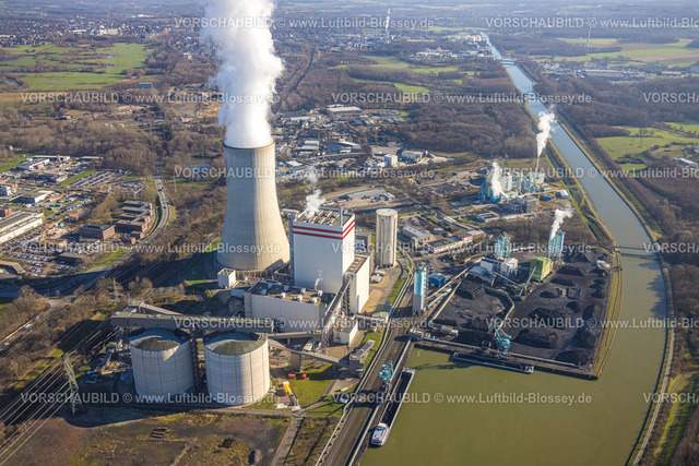 Luenen230204247 | Luftbild, Trianel Kohlekraftwerk Lünen, Remondis Werksgelände, Kühlturm Lünen Stummhafen mit Dampfwolke, am Datteln-Hamm-Kanal, Lippholthausen, Lünen, Ruhrgebiet, Nordrhein-Westfalen, Deutschland