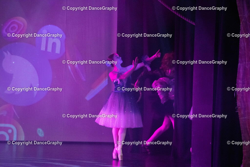 GPHY2250 | DanceGraphy - Realisiert mit Pictrs.com