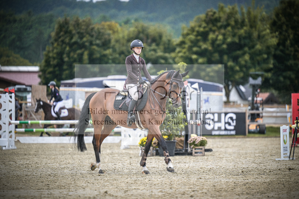 DOS_2479 | Entdecke hochwertige Reitturnierfotos von Foto Oger. Professionell, emotional und authentisch – jetzt Lieblingsmomente im Shop bestellen.Deutschlandweite Turnierfotografie. - Realisiert mit Pictrs.com