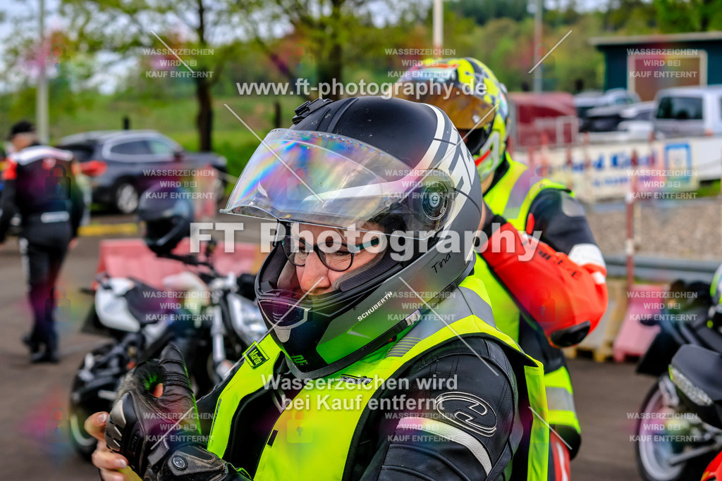 _OTO2895 | Hier findet Ihr Bilder von Touristenfahrten auf der Nürburgring Nordschleife oder von anderen Veranstaltungen die ich besucht habe. Viel Spass beim Durch Schauen 