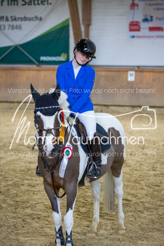 Sth-LPO25-A2St-053 | MomenTaufnahmen Pferdesportfotos