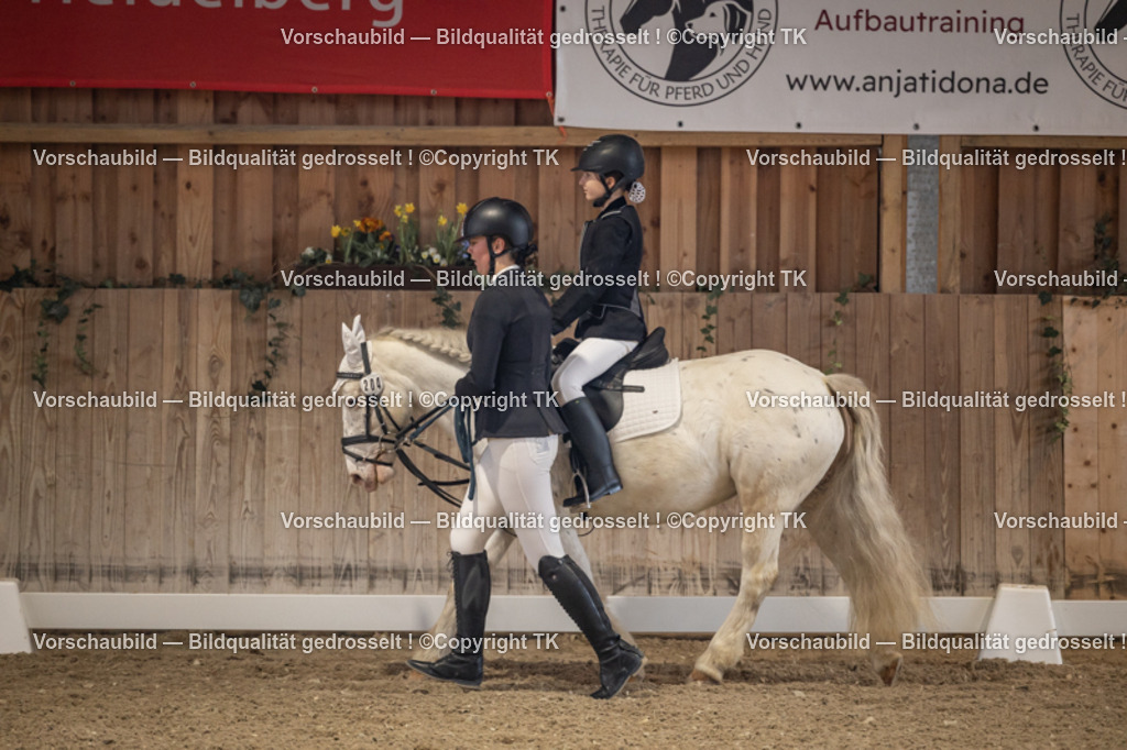 _D5A5371 | Emotionale Pferde- & People-Fotografie rund um Heidelberg, Leimen & Umgebung. Natürliche Fotos von Pferd, Mensch & Familie. Jetzt Termin sichern!