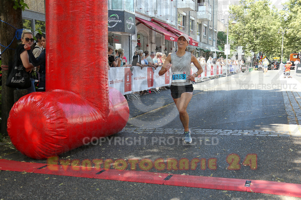 250621_1155_EX1_4352 | Sportfotografie im Rhein-Sieg Kreis, Köln, Bonn, NRW, Rheinland Pfalz, Hessen, etc. Unser Tätigkeitsfeld umfasst den Laufsport vom Volkslauf über den Marathon, Duathlon, Triathon bis zum Ultralauf wie Kölnpfad Ultra oder Schindertrail.