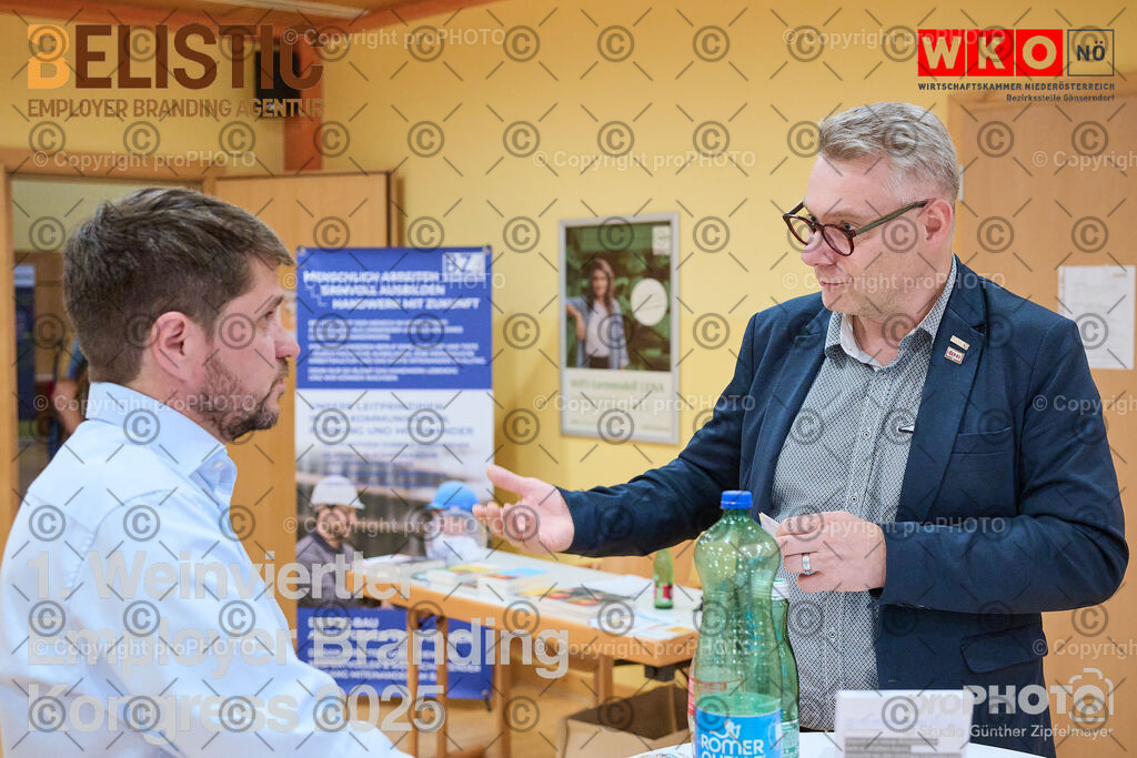 395_202509_EmployerBranding_NZ9_2011 | proPHOTO - Realisiert mit Pictrs.com