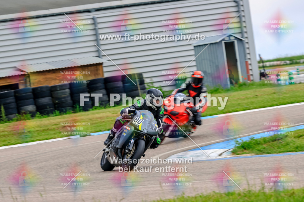 MotoTeam-8103 | Hier findet Ihr Bilder von Touristenfahrten auf der Nürburgring Nordschleife oder von anderen Veranstaltungen die ich besucht habe. Viel Spass beim Durch Schauen 