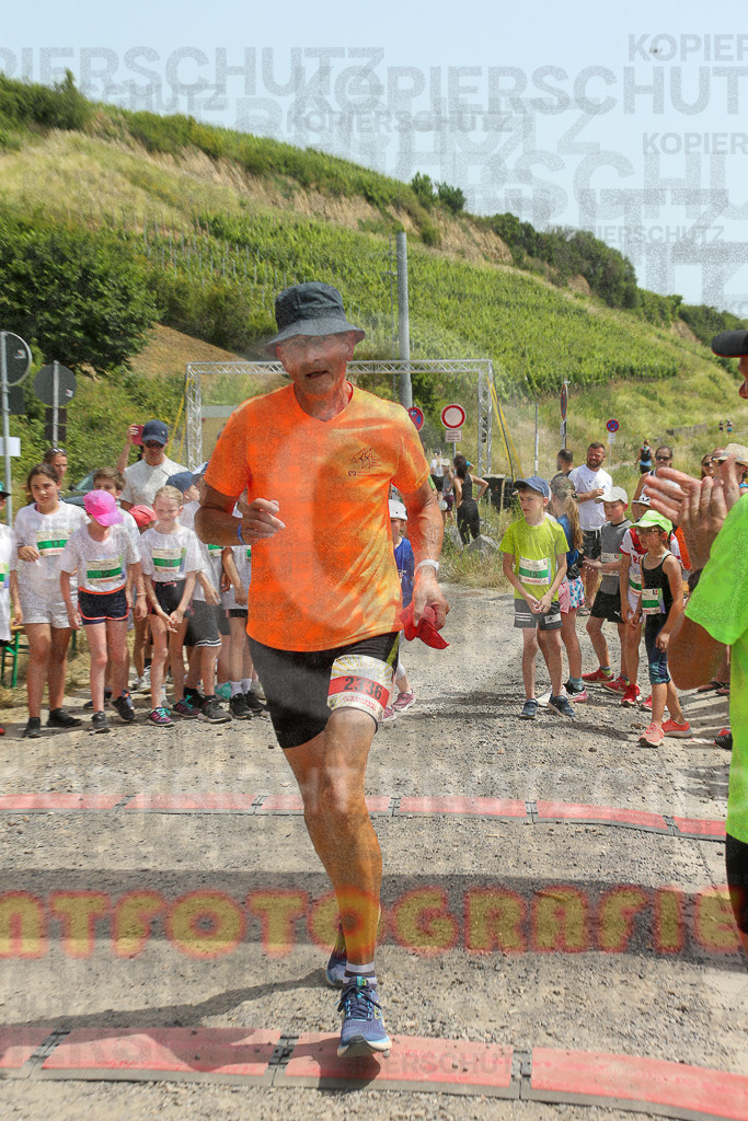 220618_1301_EX1_0239 | Sportfotografie im Rhein-Sieg Kreis, Köln, Bonn, NRW, Rheinland Pfalz, Hessen, etc. Unser Tätigkeitsfeld umfasst den Laufsport vom Volkslauf über den Marathon, Duathlon, Triathon bis zum Ultralauf wie Kölnpfad Ultra oder Schindertrail.