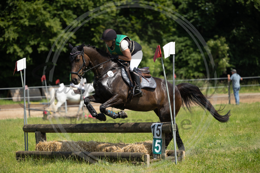 994A1211 | sabrinanicolaifotografie - Realisiert mit Pictrs.com