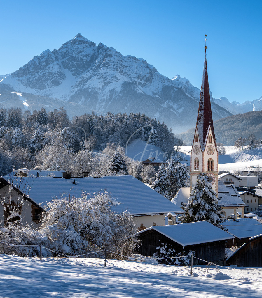 Vill | Winter in Vill mit Serles