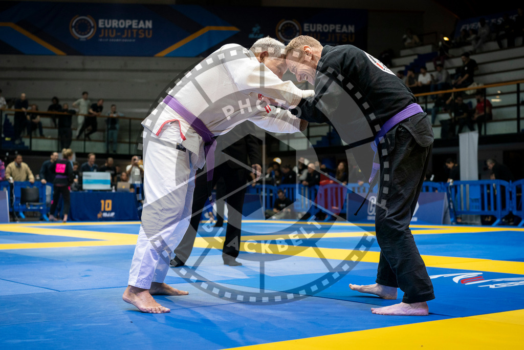 20240125PBB02859 | Fighters compete during the sixth day of the Brazilian Jiu-jitsu European Championship of the IBJJF in Paris, France, on January 25, 2024.