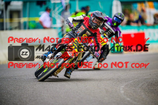 MaZZes_FotoMatrix_240609_6007705_4886 | SWISS S1