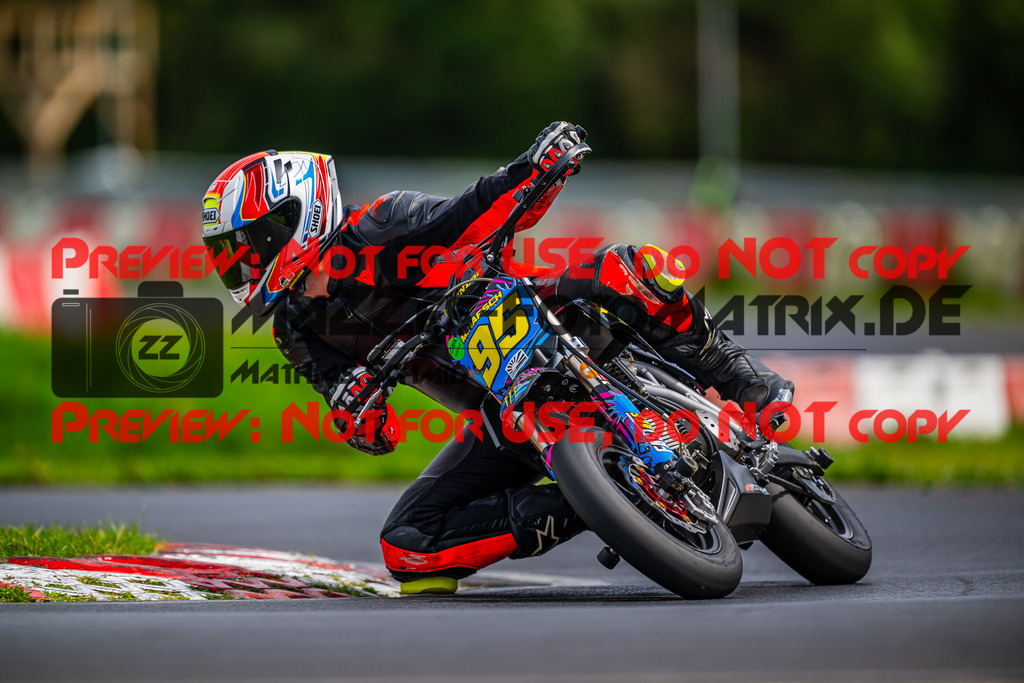 MaZZes_FotoMatrix_230824_9870 | Fotograf Mathias Schmid
Sportfotograf,
Eventfotograf,
Hochzeitsfotograf,
Portraitfotograf