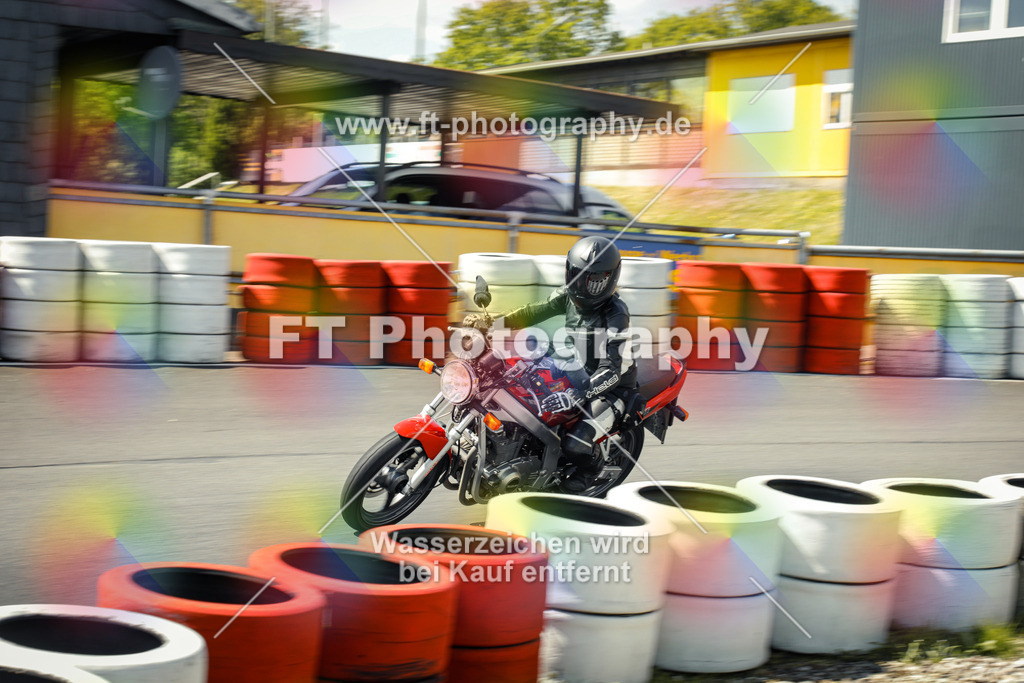 OBK_Mai_Martina_Markus-11122 | Hier findet Ihr Bilder von Touristenfahrten auf der Nürburgring Nordschleife oder von anderen Veranstaltungen die ich besucht habe. Viel Spass beim Durch Schauen 