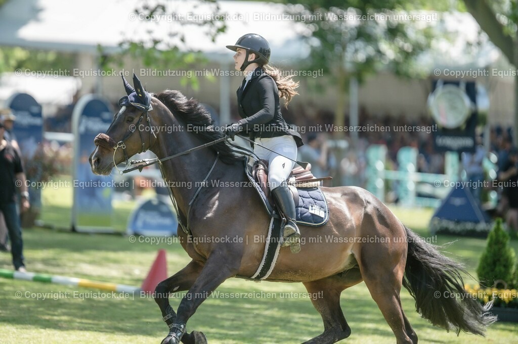 20230528_Jump-and-Drive_0099 | equistock