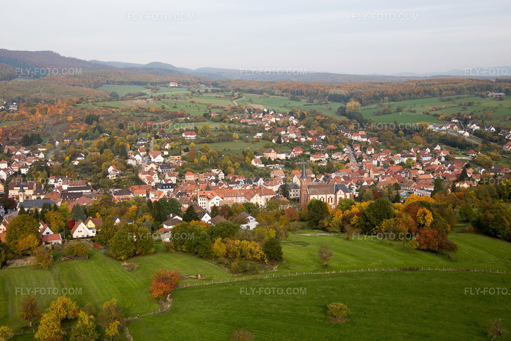 Aerial view: View of the town in Niederbronn-les-Bains in the state Bas-Rhin, France.Photo: IMG_084748.jpg taken on 10/24/2015 by Werner Riehm/FLY-FOTO.comResolution of the original: 5472 x 3648 px