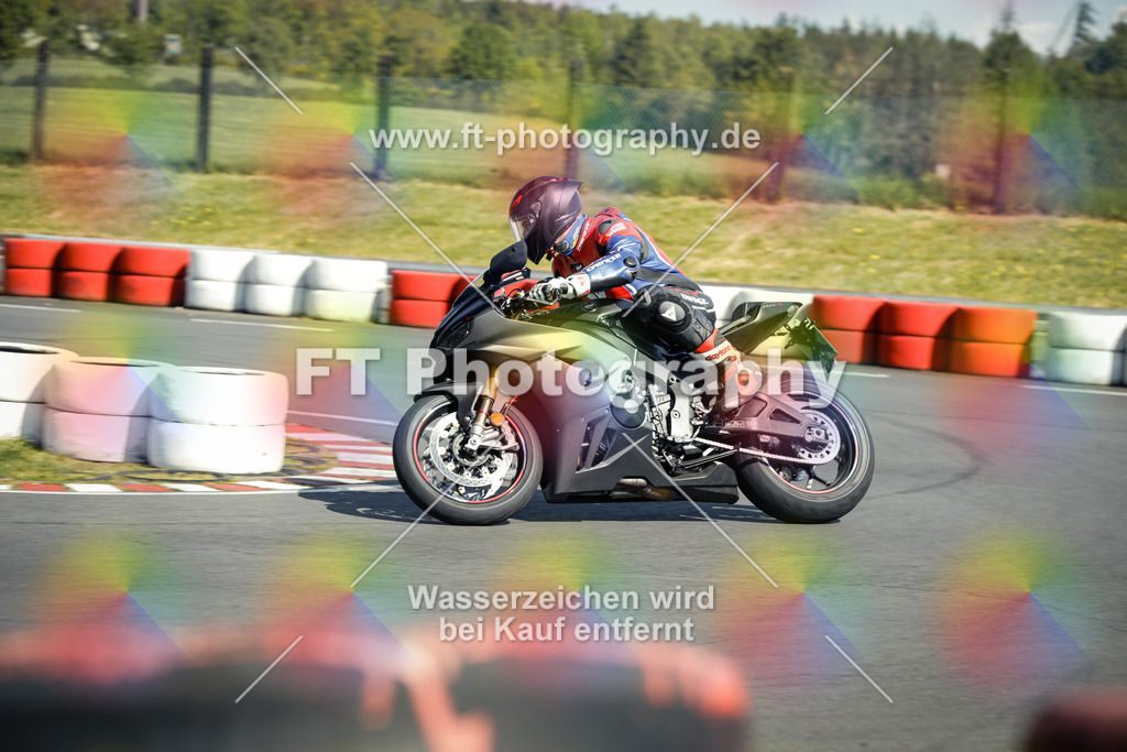 OBK_Mai_Justin_Uwe-10486 | Hier findet Ihr Bilder von Touristenfahrten auf der Nürburgring Nordschleife oder von anderen Veranstaltungen die ich besucht habe. Viel Spass beim Durch Schauen 
