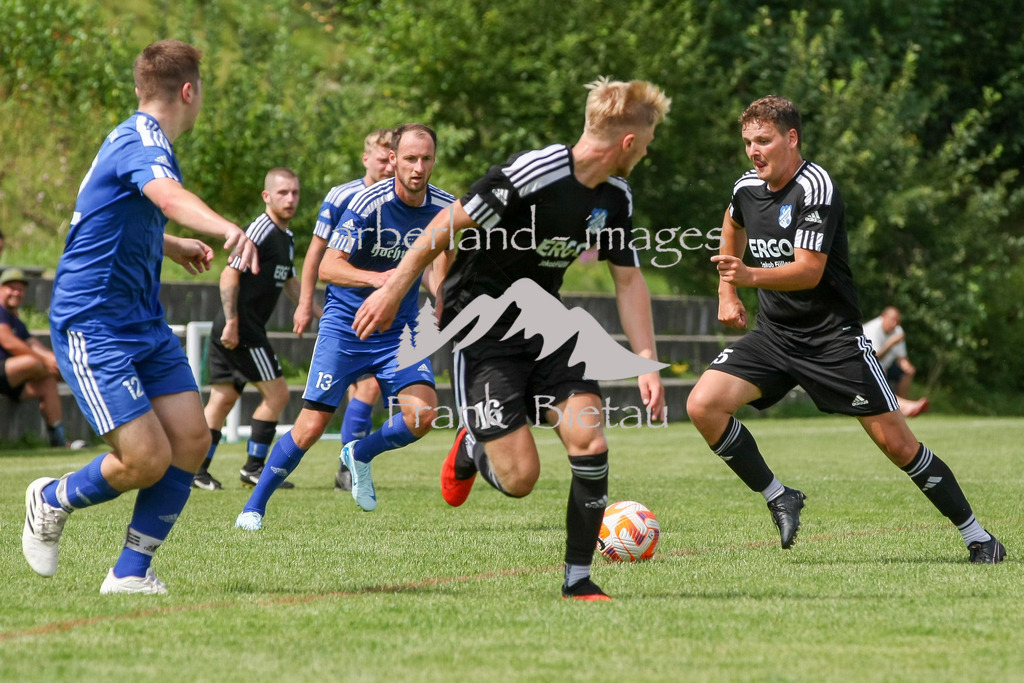 993T1940 | Medien- Sport- Entertainmentfotos