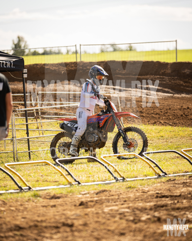 866A3304 | mxndyyvipix