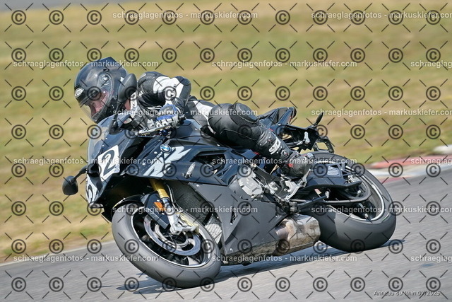 25bt04-1763 | markuskiefer.com - Realisiert mit Pictrs.com