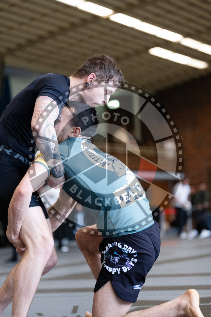 20251129PBB6371 | Fighters compete during the luta livre competition ILLCS XI winter edition on November 29, 2025 in Hannover, Germany.