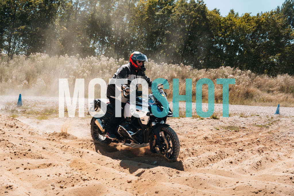 MOTOSHOT_BIKESDIRT_BBQ_JH_04893 | MOTOSHOT