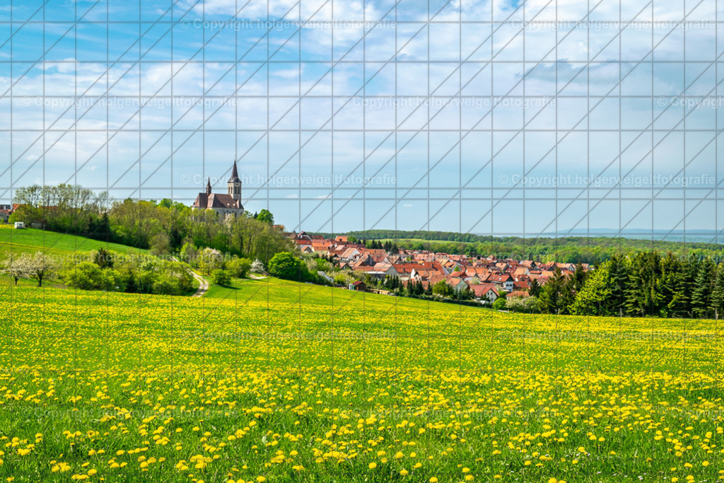 Eichsfelder Dom mit Effelder  | Kaufen sie online außergewöhnliche Fotografien auf Leinwand Acrylglas Fotoprint Aludibond von holgerweigeltfotografie - Realisiert mit Pictrs.com