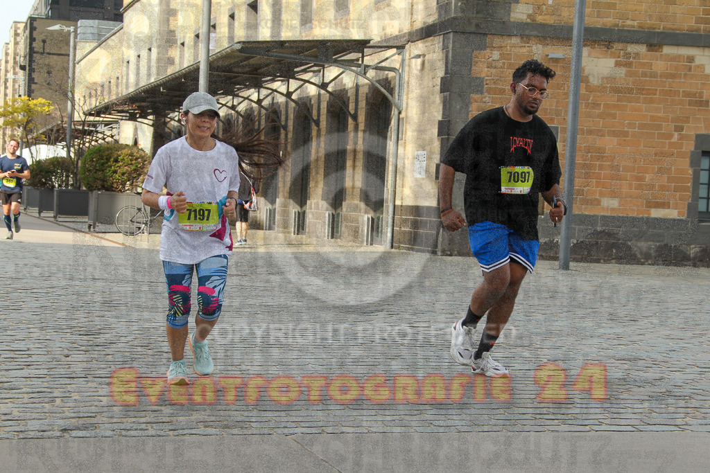 250920_1534_EV4_9170 | Sportfotografie im Rhein-Sieg Kreis, Köln, Bonn, NRW, Rheinland Pfalz, Hessen, etc. Unser Tätigkeitsfeld umfasst den Laufsport vom Volkslauf über den Marathon, Duathlon, Triathon bis zum Ultralauf wie Kölnpfad Ultra oder Schindertrail.