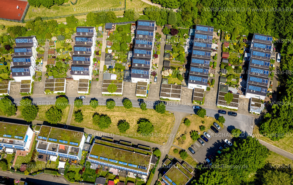 Gelsenkirchen230511377 | Luftbild, Reihenhäuser Wohnsiedlung Sonnenhof, Solarsiedlung, Bismarck, Gelsenkirchen, Ruhrgebiet, Nordrhein-Westfalen, Deutschland