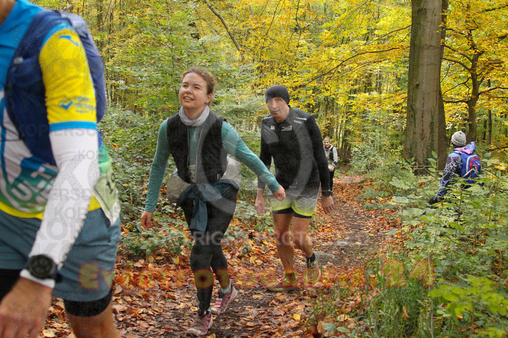 251026_1303_EV4_6442 | Sportfotografie im Rhein-Sieg Kreis, Köln, Bonn, NRW, Rheinland Pfalz, Hessen, etc. Unser Tätigkeitsfeld umfasst den Laufsport vom Volkslauf über den Marathon, Duathlon, Triathon bis zum Ultralauf wie Kölnpfad Ultra oder Schindertrail.
