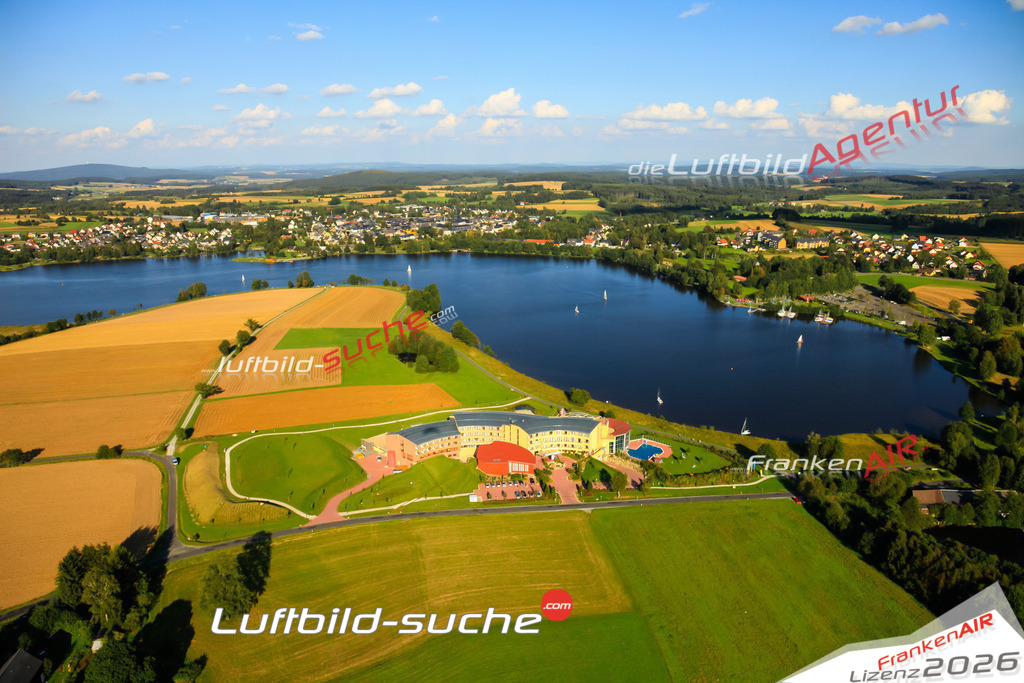 Die Luftaufnahme See - Weissenstadt wurde vom UL-Flugzeug (keine Drohne) aus fotografiert.Hohe Druck- Auflösung-die Geschenkidee!