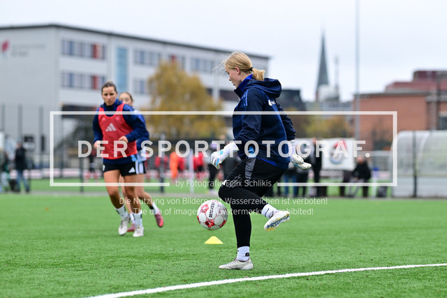 Fußball I Frauen I Saison 2025-2026 I Regionalliga Nord I 10. Spieltag I FC St. Pauli - Hamburger SV U20 I 13070 | Der Sportfotograf. - Realisiert mit Pictrs.com