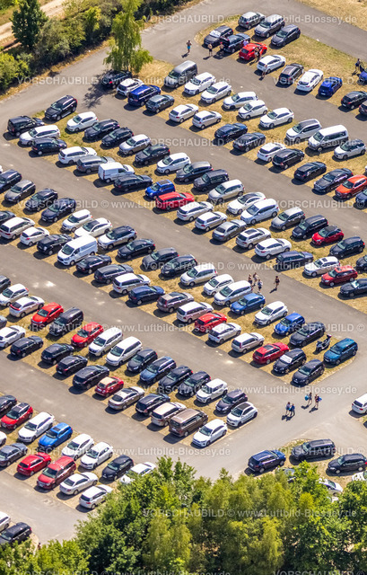 Haltern220800348-2 | Luftbild Badende im Silbersee Haltern bei Sythen, Ansturm auf das türkisfarbene Wasser bei über 30 Grad,  Lehmbraken, Haltern am See, Ruhrgebiet, Nordrhein-Westfalen, Deutschland