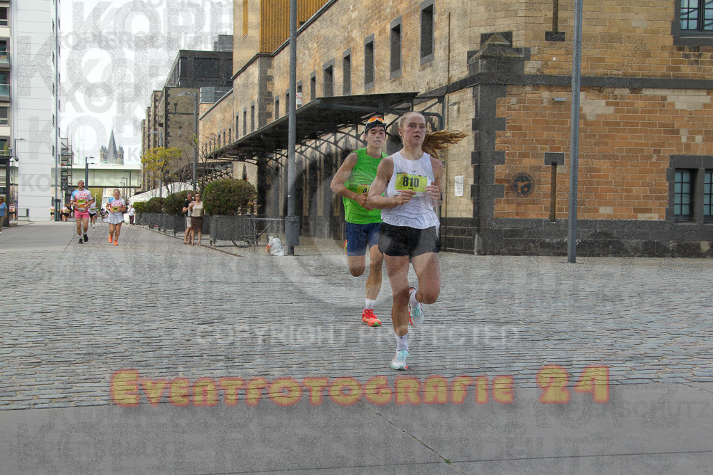 250920_1509_EV4_8142 | Sportfotografie im Rhein-Sieg Kreis, Köln, Bonn, NRW, Rheinland Pfalz, Hessen, etc. Unser Tätigkeitsfeld umfasst den Laufsport vom Volkslauf über den Marathon, Duathlon, Triathon bis zum Ultralauf wie Kölnpfad Ultra oder Schindertrail.