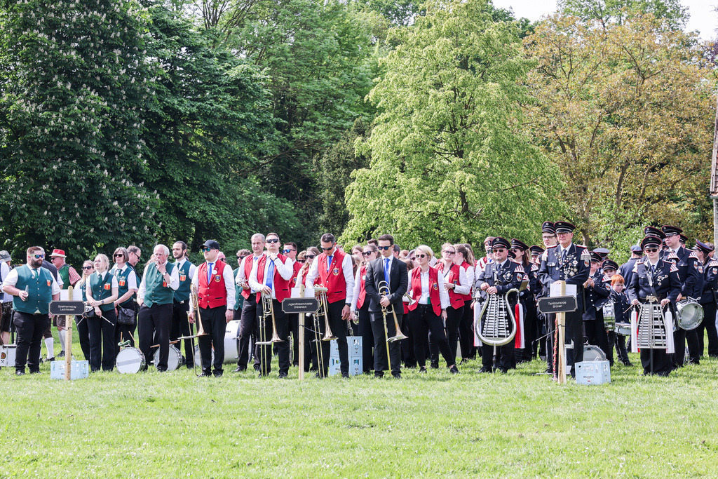 top-top.de 240509-199 | Foto, Video, Fotografie, Videografie, Fotobox, DJ, Discjockey, Musik, Musikbox, Veranstaltung, Photobooth, Amazon, Ebay, Buchtipp, Bestseller, Autor, Verlag, Buch, Wesel, Hamminkeln, NRW, Dinslaken, Rees, Drohne, Hochzeit, Party, Fotobox, Wesel, Fotograf