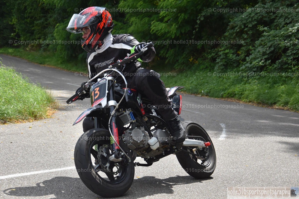 DSC_0483 | Sportfotografie , Motorsport, Motoross, Reitsport, Mointainbike, Enduro,
Landschaft , Outdoor, Eventfotografie, Landschaft, Bilder online bestellen - Realisiert mit Pictrs.com