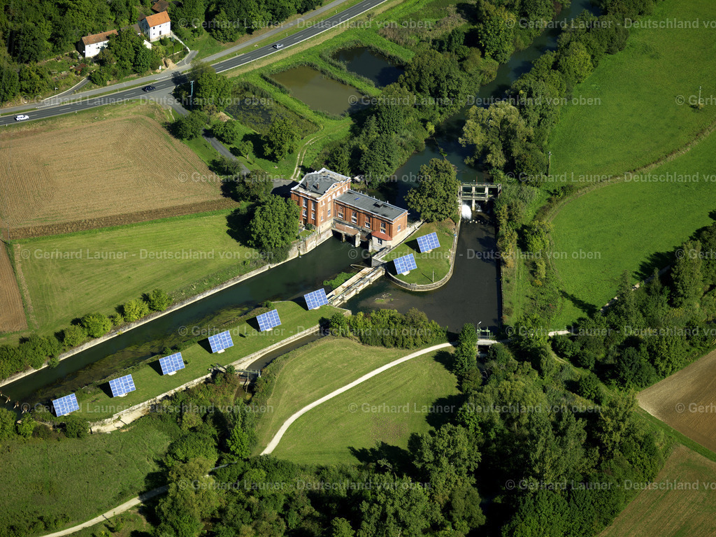 2815531 | Solarfelder  und Wasserwerk an der Wiesent bei Reuth, Forchheim