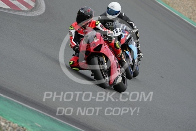 2024_07_08_PBK_51508 | Sportfotografie; SlowMotion; Video; Rennstrecke; Hafeneger; Speer; Racing; RSE; BMW; CBO; Trackday; Motorsportarena; Hockenheimring; Brno; Most; Barcelona; Valencia