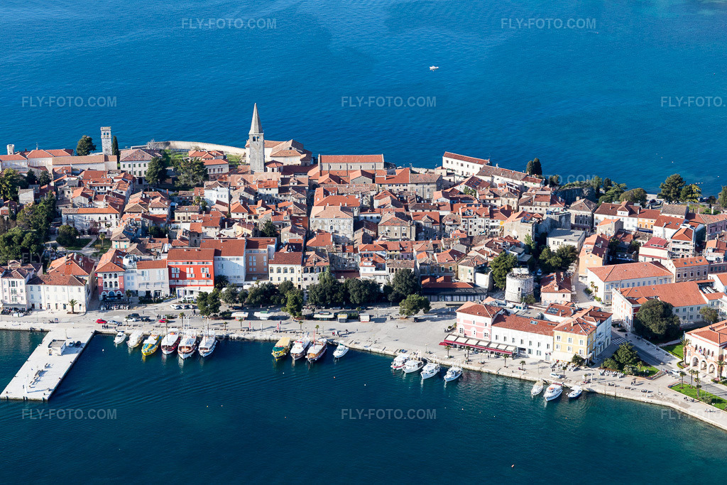 Aerial view: View of the town in Sveti Duh in the state Gespanschaft Istrien, Croatia.Photo: IMG_106048.jpg taken on 04/13/2018 by Werner Riehm/FLY-FOTO.comResolution of the original: 5472 x 3648 px