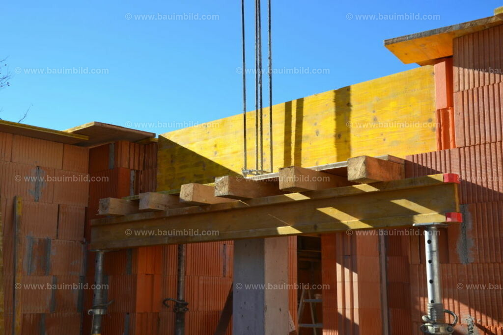 bib-lg04-sonstige-betonarbeiten-0687 | Nach LV-Leistungsgruppen sortierte Detailfotos über den Bau eines Hauses. Alle Hausbau-Bilder direkt vom Urheber und Autor der Website Haus-Selber-Bauen.com