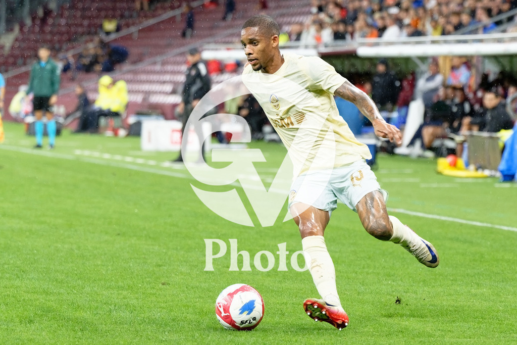 UEFA Conference League Play-offs 2nd leg - Servette FC v FC Shakhtar Donetsk | Pedro Henrique (13 FC Shakhtar Donetsk) in action (close up)  during the UEFA Conference League Play-offs 2nd leg match between Servette FC and FC Shakhtar Donetsk at Stade de Geneve in Geneva, Switzerland