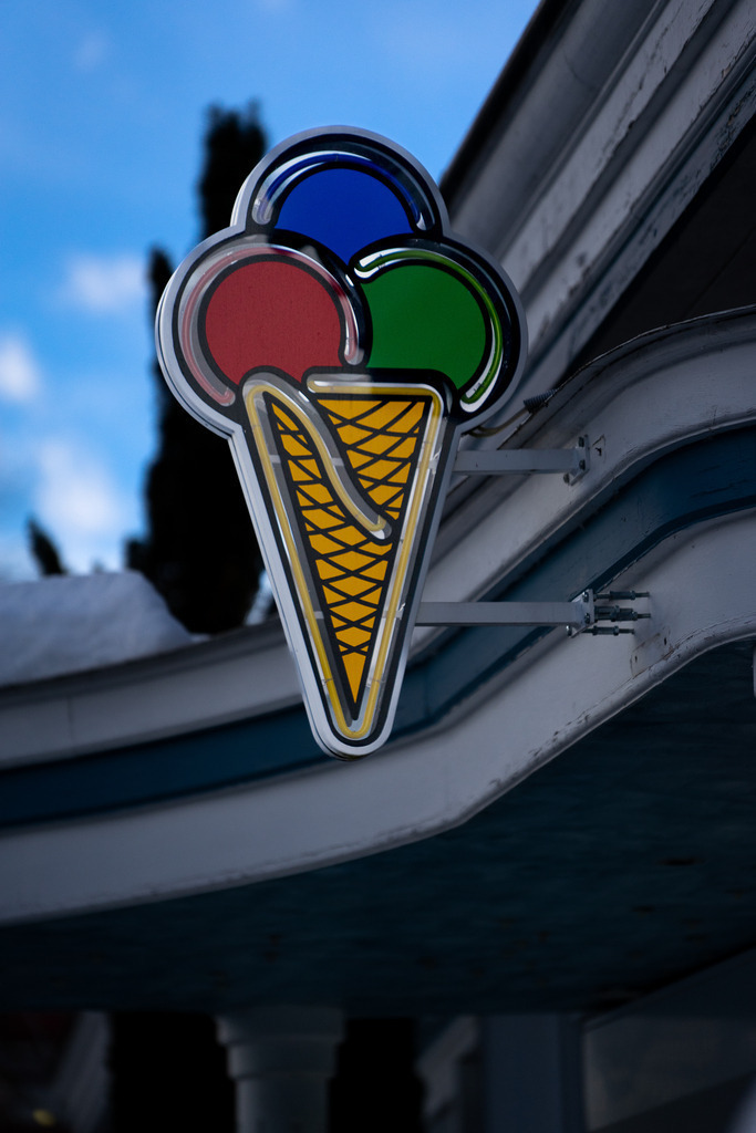 Lecker Eis | Fotografie, Kärnten, Kunst, Wolfsberg, Lavanttal, mawe_gallery, Lodiaut_Photography, Wandbild, Poster, Posterdruck, Leinwand, Leinwanddruck - Realisiert mit Pictrs.com