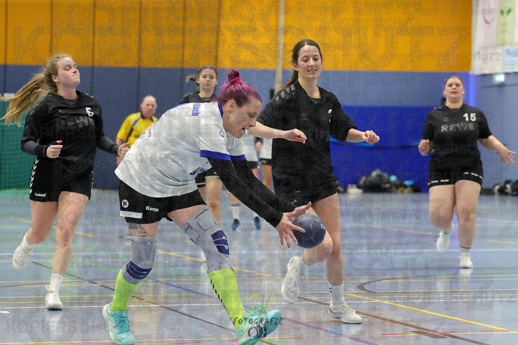 Frauen 2. Bezirksklasse, SG Rechtenbach - HSG Kleenheim/Langgöns III | Frauen 2. Bezirksklasse, SG Rechtenbach - HSG Kleenheim/Langgöns III am 16.11.2024 in Rechtenbach (Sporthalle Rechtenbach)Photo © 2024 - Jörg Heinrich - Realisiert mit Pictrs.com