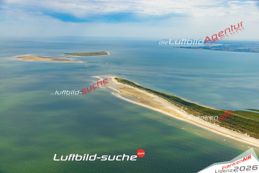 Wangerooge Bild- Das Luftbild wurde 2025 vom UL-Flugzeug heraus erstellt ( keine Drohne bzw. Drohnenaufnahme ) - Hochauflösende Luftaufnahme -Nicht vergleichbar mit Google Maps oder Satelittenbilder- Die Geschenkidee !Mit Lizenz und Bildrechte bestellbar - CC