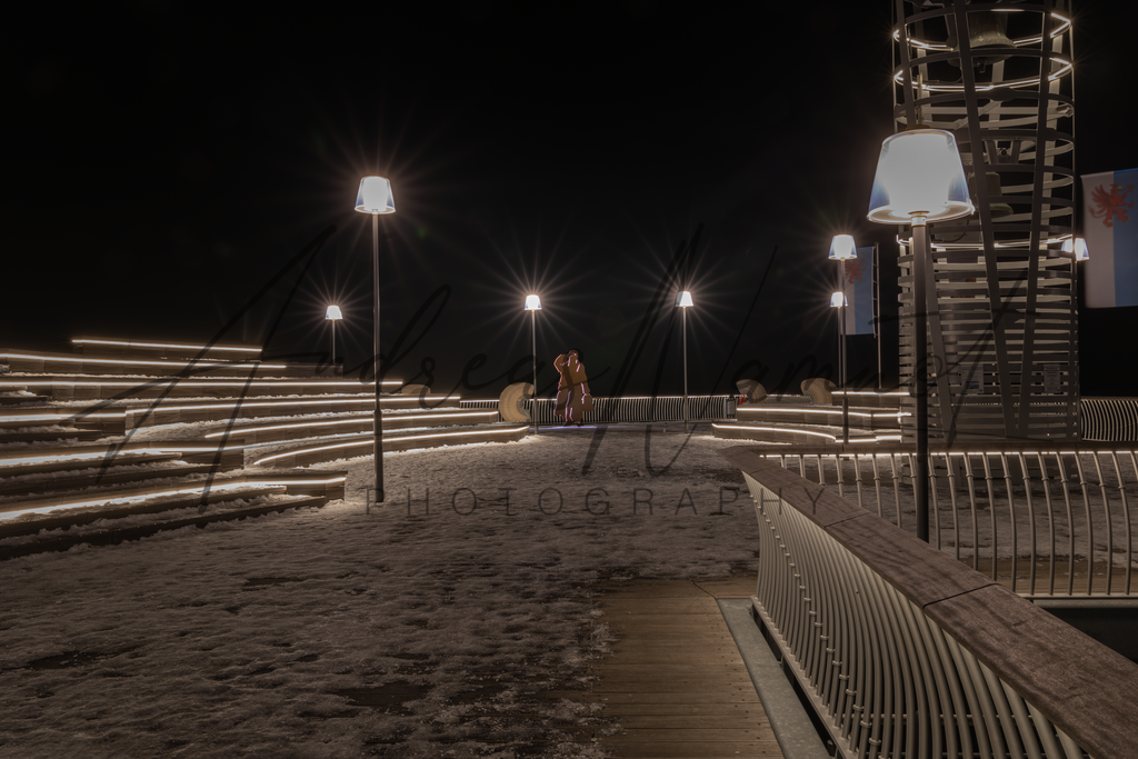 Seebrücke Koserow (Userdom) | In einer stürmischen und kalten Winternacht - Realisiert mit Pictrs.com