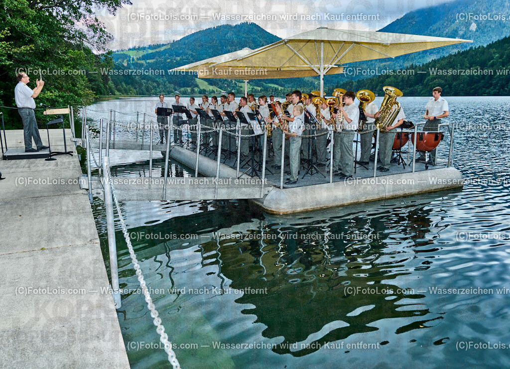 ALP1136_XXXX-Chopin-Festival_Ausklang | (C)FotoLois.com, Alois Spandl. XXXX. Chopin-Festival in der Kartause Gaming, musikalischer AUSKLANG auf der Seebühne Lunz mit dem Blasorchester der Miltärmusik Niederösterreich unter der Leitung von Oberst Adolf Obendrauf, So 18. August 2024.